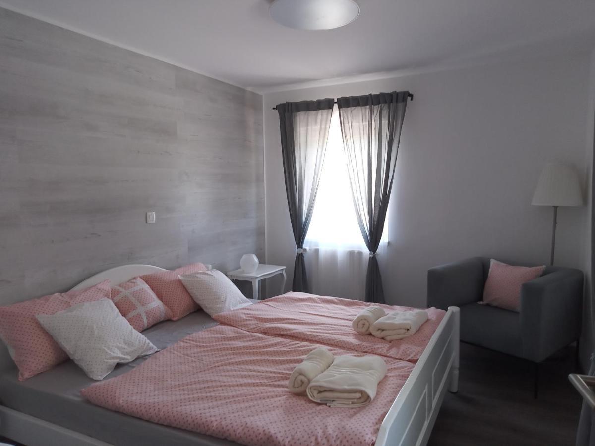 Apartment With A View Бохінська Бістріца Екстер'єр фото